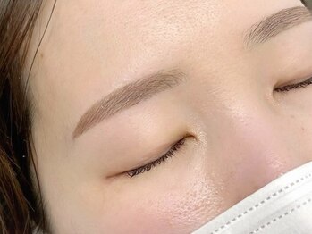 フィズ アイ ビューティ豊橋山田店(fiz)/眉毛スタイリング｜人気