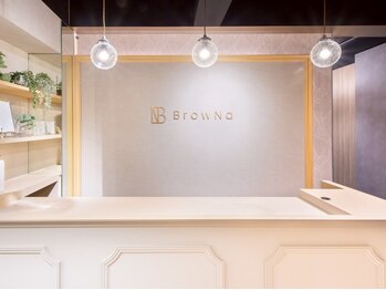 ブロウナ(BrowNa)の写真/渋谷駅徒歩5分・神泉駅徒歩4分の好立地！アイブロウのプロが叶える“自然な垢抜け眉”。メンズも大歓迎◎