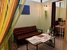 ミヤビナチュラルセラピー 港北TOKYU S.C.(MiYaBi Natural Therapy)/待合室