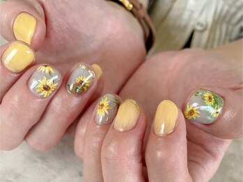 ネイル アトリエ コモード(nail atelier Comodo)/絵画ネイル [ゴッホのひまわり]