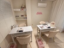 Soun.の雰囲気（白とベージュ基調にした柔らかい雰囲気のサロンになります♪）
