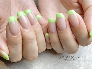 アイヴィー(IVY)/フレンチネイル