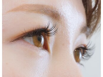 リリィ(Rily)/まつげエクステ