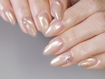 リシュエ(Rishue.)の写真/初めての方にもおすすめ♪丁寧なカウンセリング&施術で理想のネイルに!カラーの種類も豊富にご用意☆