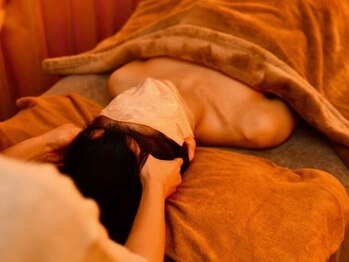 チャヨンの写真/歴10年以上のスタッフのみ在籍★確かな技術力を持ったスタッフのマッサージ×よもぎ蒸しで軽やかな体に!