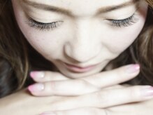 ビューティーデザインサロンプレズィール(BeuatyDesign Salon de Plaisir)/マツエク+美眉で印象的な目元☆