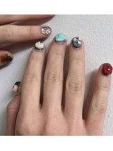 ミヤビネイル(miyabi nail) Miku Itou