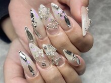ネイル エミーラ(Nail Emira)