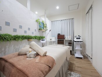 セレクトエステ シュエット(chouette)/広めのベッド♪