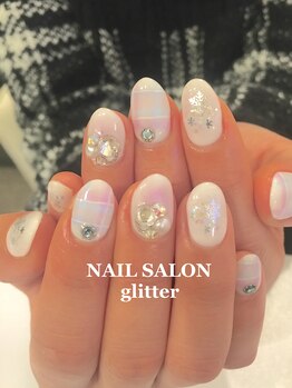 ネイルサロン グリッター(NAIL SALON glitter)/雪とブランケットネイル