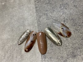 牛柄ネイル