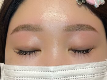 コム 草加マルイ店(com by neolive)/圧倒的垢抜け！美眉Wax 担当佐藤