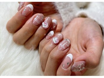 キティチェックネイル