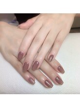 ヒユビューティ(Hiyu Beauty)/落ち着きのあるブラウンネイル