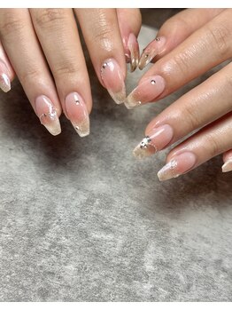 ラジャ(Rajah71.)/チークネイル×マグネットグラデ