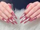 アウラ ネイル(Aura Nail)の写真/華やかネイルで特別な日を彩る！長さ出しやアートも人気◎豊富なパーツであなただけのネイル♪持込も歓迎♪