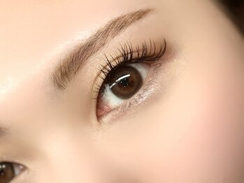 アイラッシュブローチェアヴェダ(EYELASH BROCHE AVEDA)