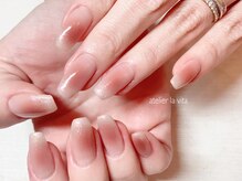 アトリエ ラビータ(atelier la vita)/チークネイル