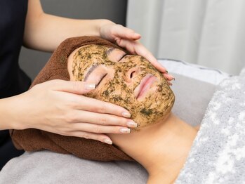 ルネ(Renee)の写真/【剥けないハーブピーリング】ダウンタイムなしで低刺激★初めての方、お肌が弱い方でも受けて頂けます◎