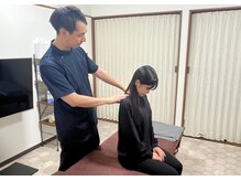 プラスミッツ(+Mi2)/肩の高さチェック[小顔/整体]