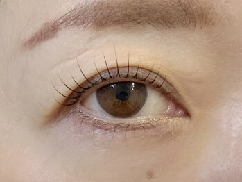 ネイルサロン プール ヴー(Nail Salon Pour Vous)/まつげパーマ/パリジェンヌ】