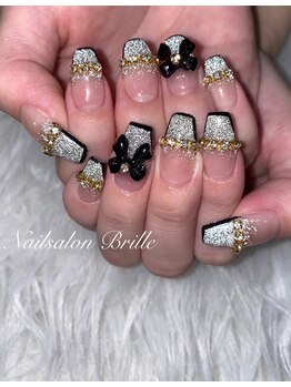 エスフィーネイルサロン ブリーユ(Esfy nailsalon Brille)/フラッシュネイル