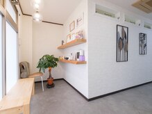 ミリコ 那須塩原店(MILIKO)の雰囲気（待ち合い&カウンセリングルーム）