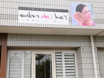 サロンドキー 舞子店(salon de:keY)/この看板が目印です♪