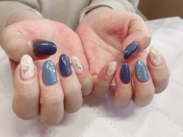 ネイビー×ホワイト