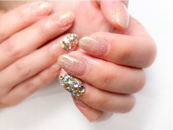 ラフィーナ(RAFFINA)/