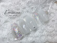 エミュー(Emieux)/ホワイトホロラメ