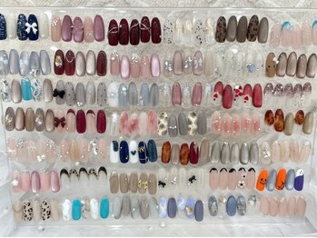 ワウビー(Wowvi)の写真/【21時まで営業】忙しい女性にシンプルだけど上品な指先に…♪お仕事で派手なネイルができない方も♪