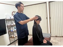 プラスミッツ(+Mi2)/首の傾きチェック[小顔/整体]