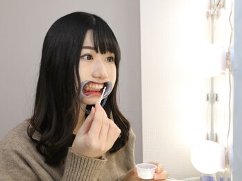 プラチナムビューティ 四条烏丸店(PLATINUM Beauty)の写真/口元のケアが当たり前の時代！長年歯に蓄積した黄ばみをクリアに◎マスクでの口臭予防にも最適☆ 