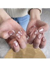 ミントリーフ バイ リート(Mint leaf by Reat)/マグネット×カラーフレンチ