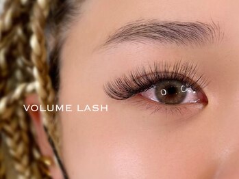 ジーナ(Gina)/ボリュームラッシュ