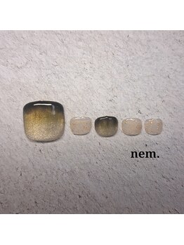 ネム(nem.)/フット定額ネイル　6,600円