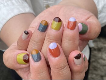 カーティシーネイルズ(curtisii NAILS)/丸フレンチ