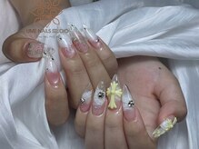 ウメネイルスタジオ(UME NAIL STUDIO)/題長さだしやり放題×つけ放
