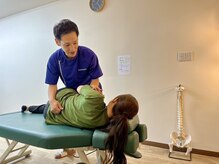 カイロプラクティック 整体 三日月の雰囲気（腰の矯正　運転、すわり姿勢が多い方へ）