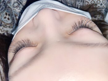 アース 津田沼店(EARTH Eye & Aesthetic)/Cカール・キュートデザイン