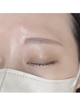 ビューステージ アイブロウサロン 大宮/ 眉を整えてイメチェン☆