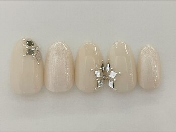 ネイルサロン アビー グランデュオ蒲田店(abbie)/スノーホワイト¥9,735