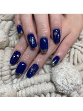 リリフリー(riri Free)/ネイビーオーナメントネイル