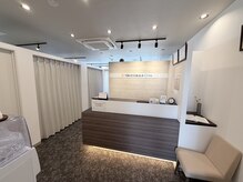 千種セントラル整体サロン(千種CENTRAL整体サロン)/院内入口からの清潔感ある内観♪