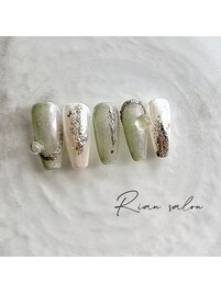 Spring green magnet