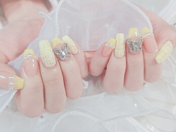 黄色ネイル/ツイードネイル