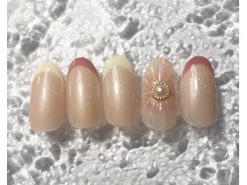 ミュウネイル(miu_nail)/フレンチ×フラワーアート