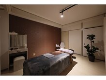 スイミンテラスの雰囲気（落ち着いた雰囲気でリラックスした状態で施術を受けられる♪）