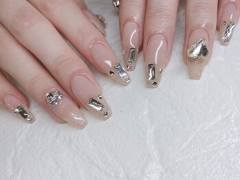 ネイルキュート アンド クールラッシュ 亀有店(nailcute & CoolLash)/ストーンキラキラnail♪